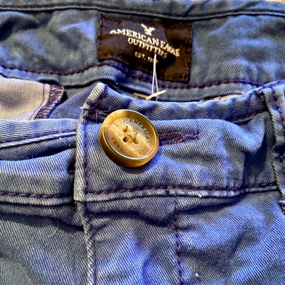 AMERICAN EAGLE midi stretch shorts solid blue - Picture 5 of 5